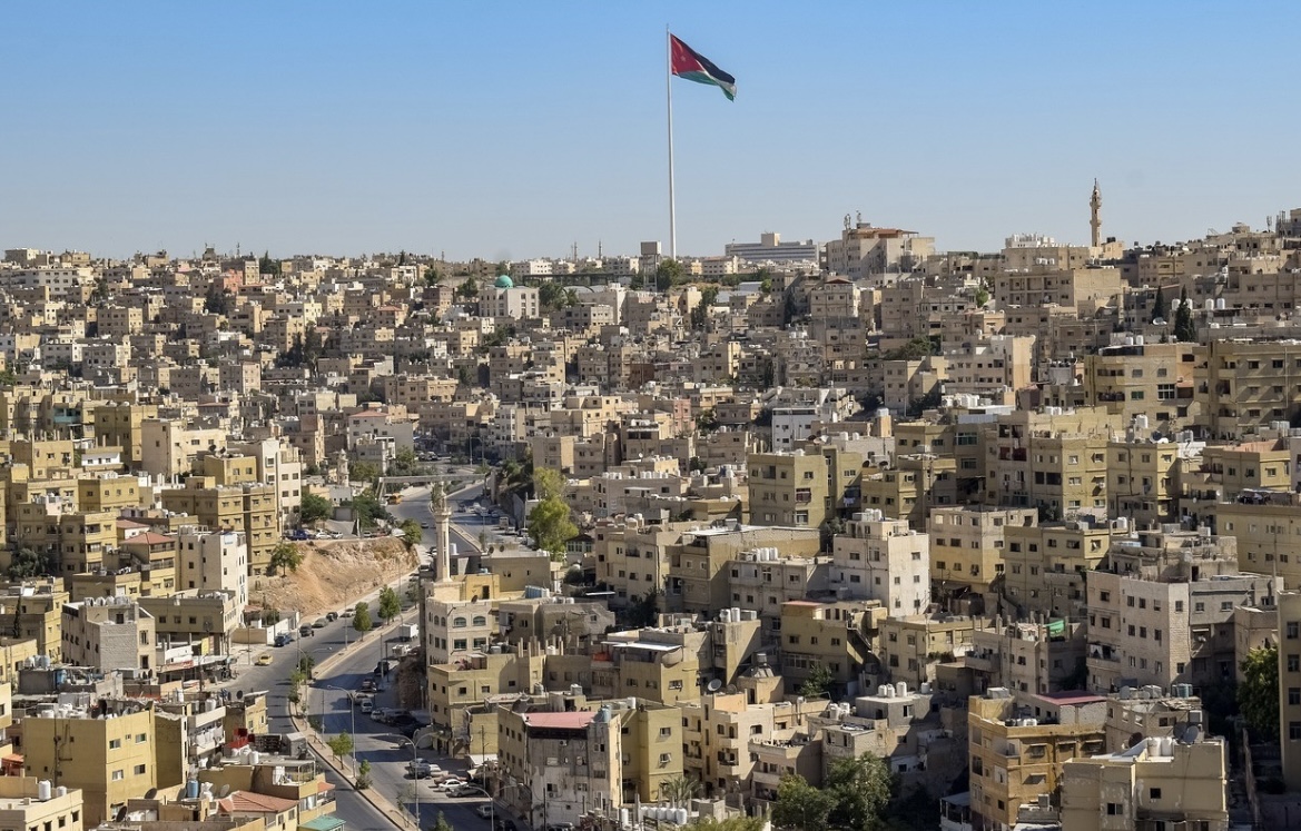 طقس معتدل اليوم وحار نسبيا حتى الاثنين طقس معتدل اليوم وحار نسبيا حتى الاثنين