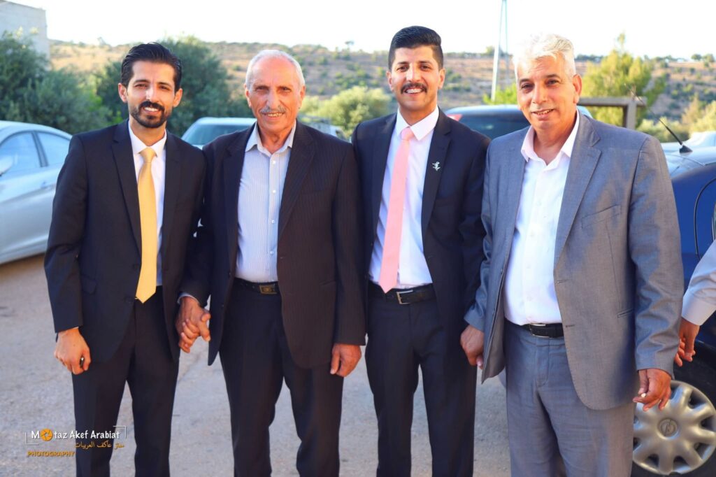 الدبوش العبادي والعتوم بني احمد نسايب الدبوش العبادي والعتوم بني احمد نسايب