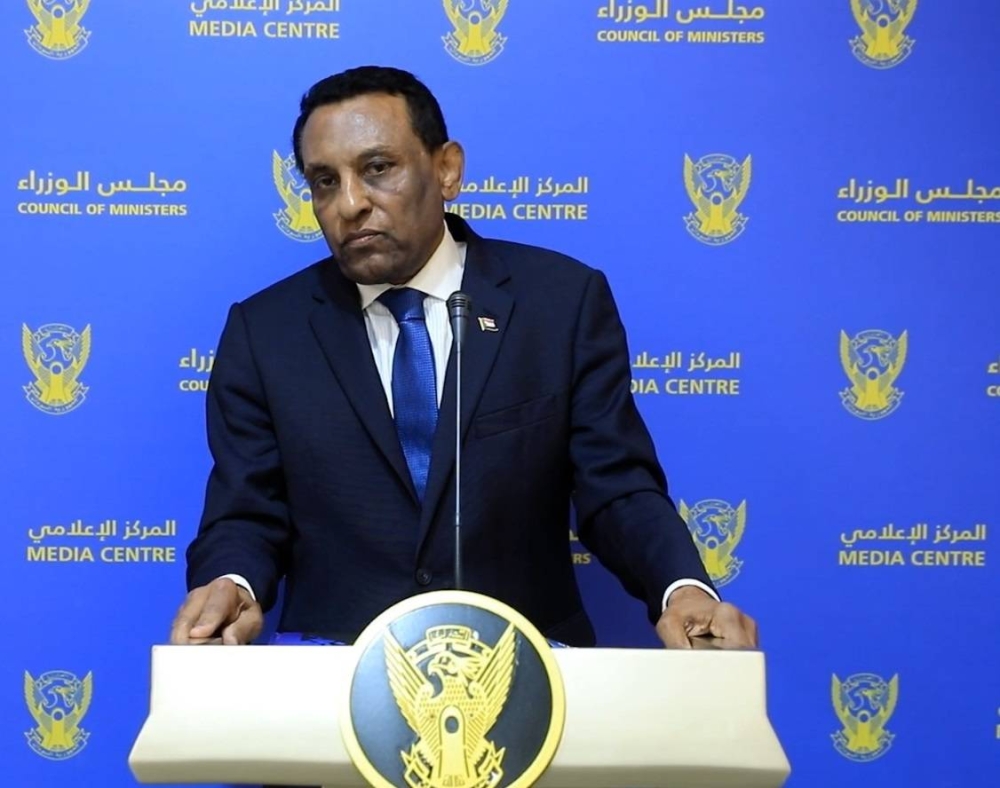 رئيس الوزراء الجديد: نركز على الاستشفاء الوطني والحوار السوداني