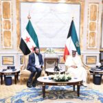 لافتة تثير الجدل في لقاء أمير الكويت والرئيس السوري!