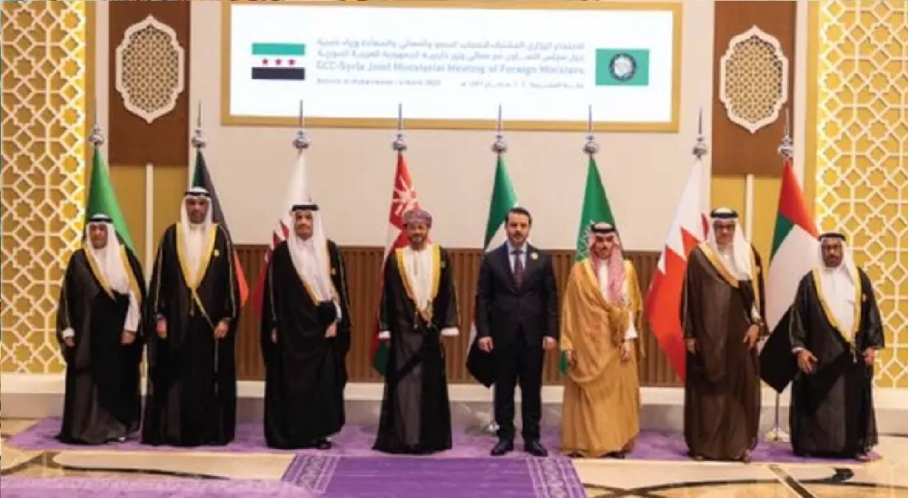 البديوي: اجتماع مكة هدفه تنسيق الرؤى وتعزيز التعاون مع سورية البديوي: اجتماع مكة هدفه تنسيق الرؤى وتعزيز التعاون مع سورية