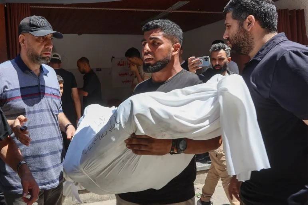 مسؤول أمريكي سابق : إسرائيل ترتكب جرائم حرب في غزة مسؤول أمريكي سابق : إسرائيل ترتكب جرائم حرب في غزة