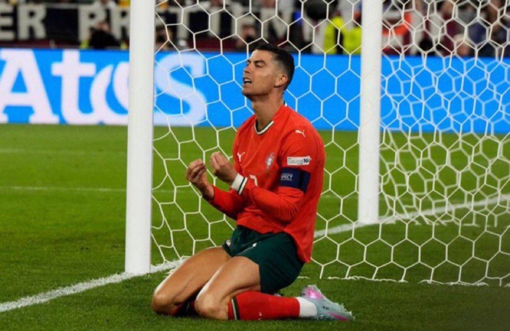 كريستيانو .. قاد بـلاده إلى نهائي القارة «العجوز» كريستيانو .. قاد بـلاده إلى نهائي القارة «العجوز»