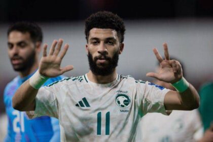 الأخضر يهزم البحرين بهدفين