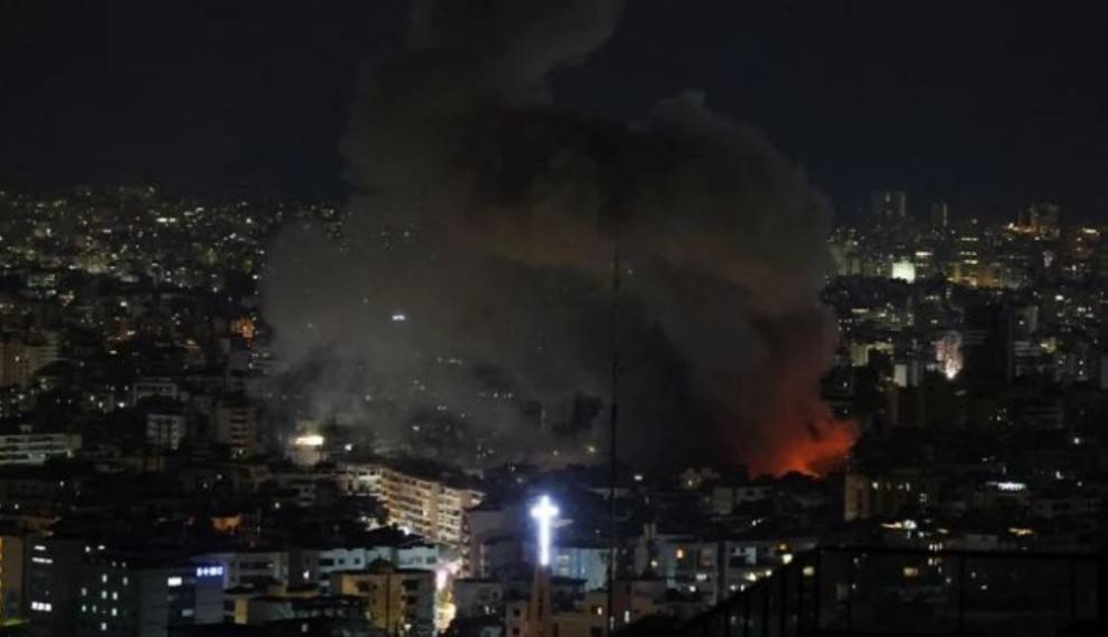 إسرائيل تشن أعنف هجوم على أهداف لحزب الله منذ اتفاق وقف النار إسرائيل تشن أعنف هجوم على أهداف لحزب الله منذ اتفاق وقف النار