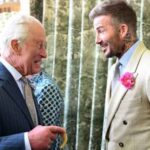 الملك تشارلز يمنح بيكهام لقب «فارس»