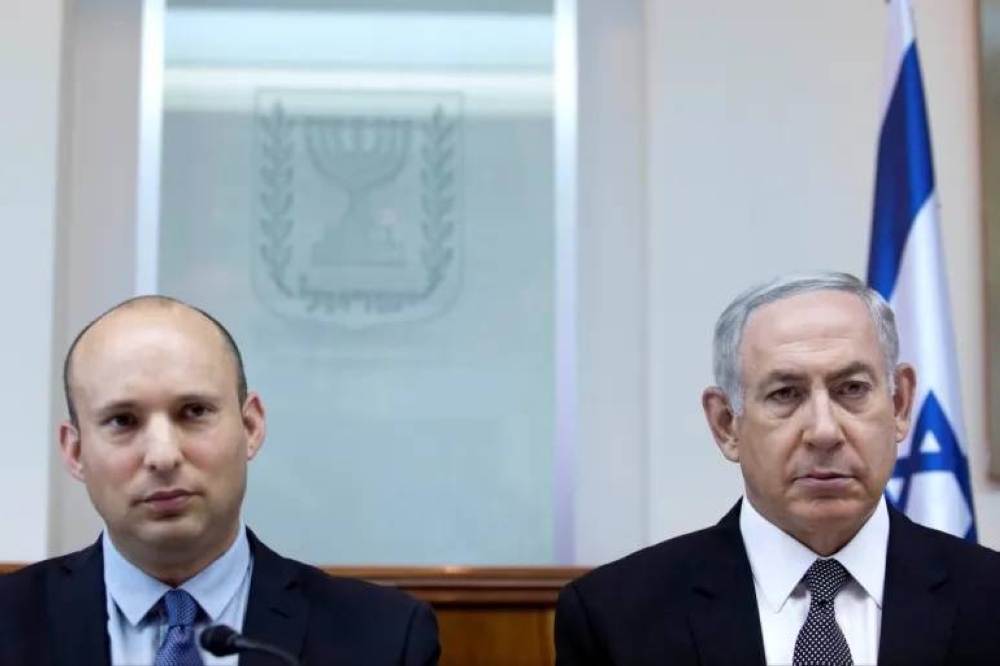 استطلاع رأي: بينيت يتقدم على نتنياهو