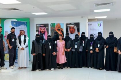 «بصمة التطوعي» يعايد مرضى مستشفى صامطة