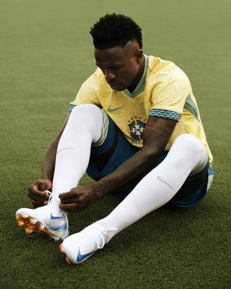 «الكاحل» يحرم «فينيسيوس» من مواجهة الهلال «الكاحل» يحرم «فينيسيوس» من مواجهة الهلال