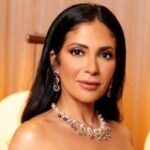 «رزق الهبل» يُعيد منى زكي للسينما