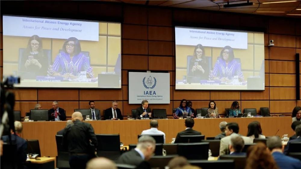 طهران تتوعد بفتح موقع تخصيب يورانيوم جديد.. «الطاقة الذرية»: إيران لم تمتثل لالتزامات الضمانات النووية طهران تتوعد بفتح موقع تخصيب يورانيوم جديد.. «الطاقة الذرية»: إيران لم تمتثل لالتزامات الضمانات النووية