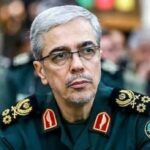 اغتيال رئيس الأركان اللواء باقري وأنباء عن إصابة مستشار الرئيس الإيراني