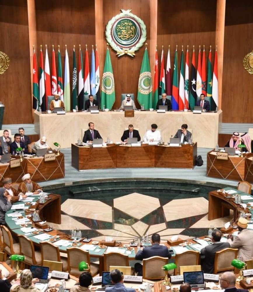 ضربات قوة الأسد.. البرلمان العربي يحذر من انهيار القانون الدولي ضربات قوة الأسد.. البرلمان العربي يحذر من انهيار القانون الدولي