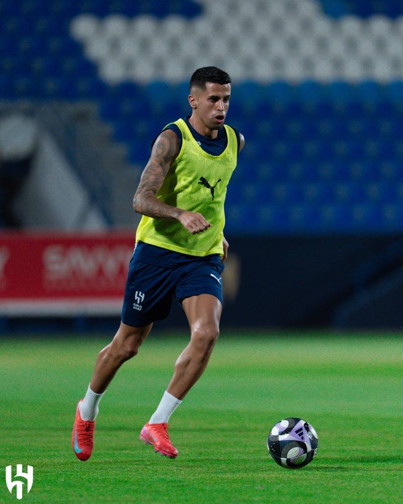 الهلال مع «بياتشنزا» ينتظر «المزيكا» الهلال مع «بياتشنزا» ينتظر «المزيكا»