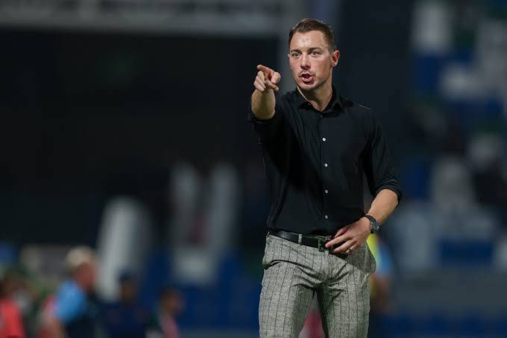 «ذا أتلتيك»: الأهلي يبدأ اتصالاته مع بدلاء يايسله «ذا أتلتيك»: الأهلي يبدأ اتصالاته مع بدلاء يايسله