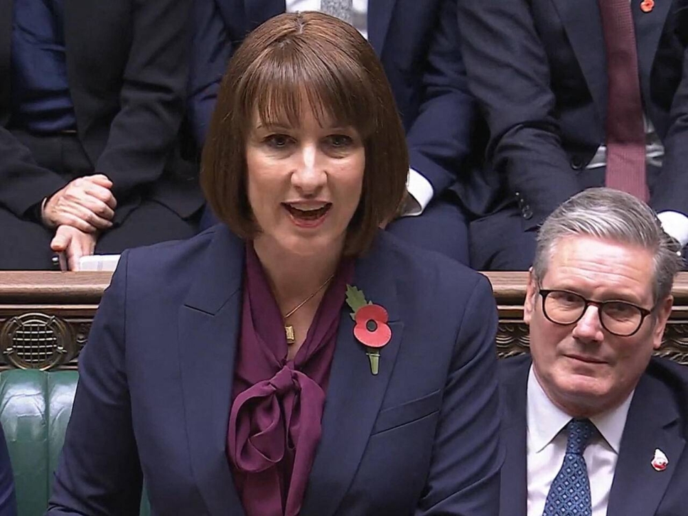 وزيرة الخزانة البريطانية: يمكن دعم إسرائيل في صراعها مع إيران