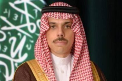 فيصل بن فرحان ووزيرة خارجية كندا يبحثان مستجدات المنطقة وتداعياتها على الأمن والاستقرار