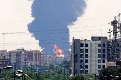 سقوط صواريخ إيرانية على مدن إسرائيلية.. موجة جديدة من الهجمات المتبادلة