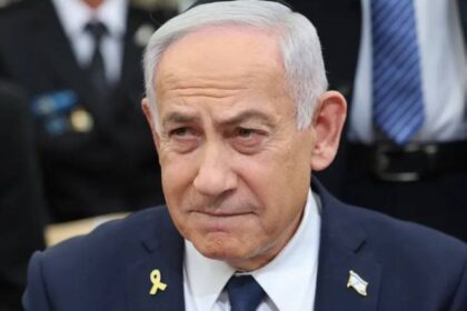 طهران تؤكد استهداف مواقع عسكرية بإسرائيل.. نتنياهو: قتلنا رئيس الاستخبارات الإيراني ونائبه