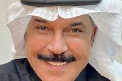 بعد رحلة علاج طبيعي في ألمانيا.. الرويشد يعود إلى الكويت