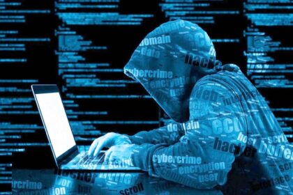 9 تطبيقات تنتحل صفة محافظ رقمية وتسرق بيانات المستخدمين.. احذفها