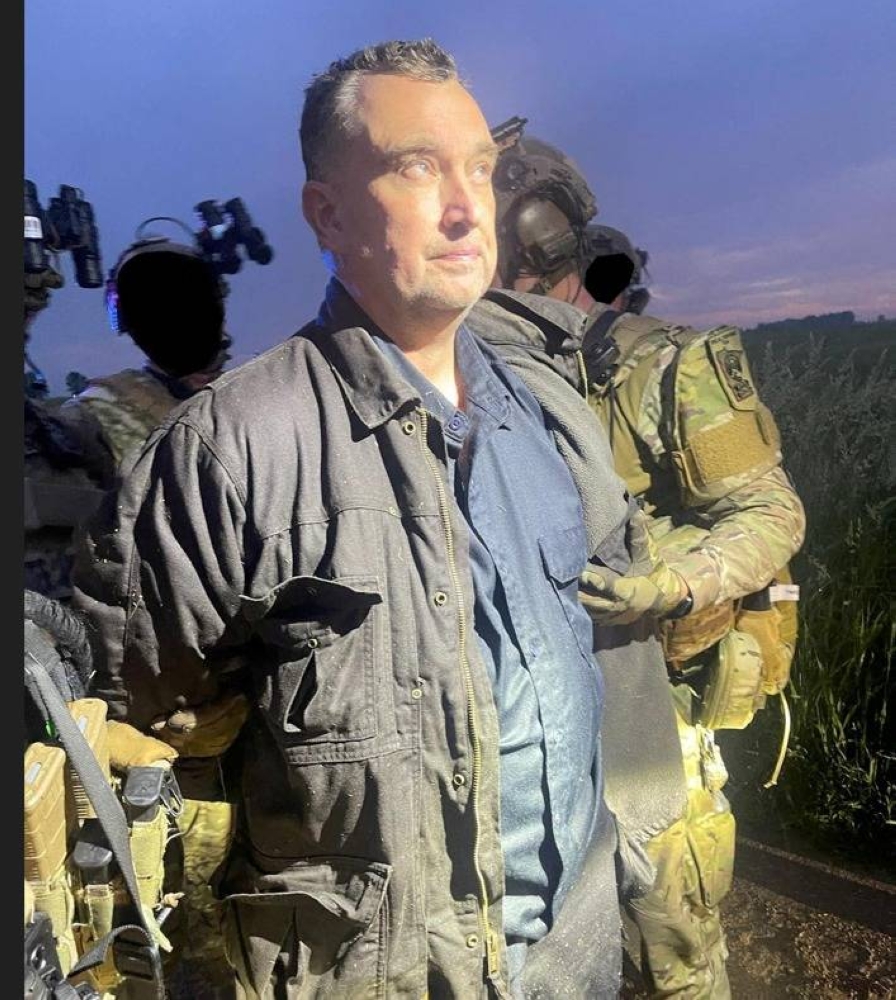 الشرطة الأمريكية تعتقل المتهم بقتل نائبة ديمقراطية وزوجها في مينيسوتا