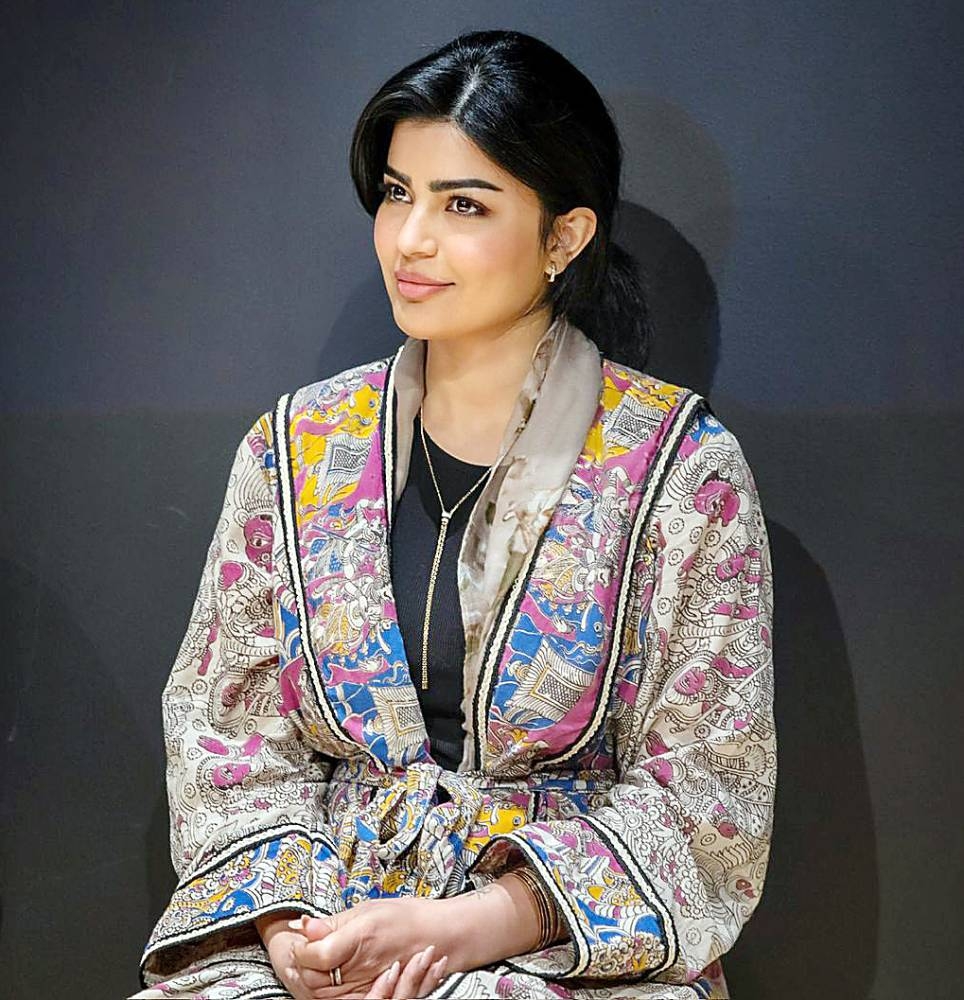 ميلا الزهراني هل تراهن على الاستمرارية أم يخدعها توهج المرحلة؟