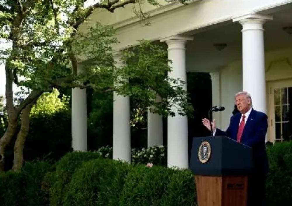 ترمب: الأسبوع القادم حاسم وإيران تواصلت معنا