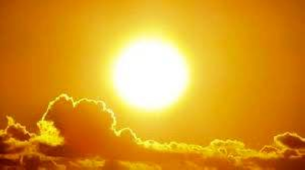 أتاك الصيف الملتهب يختال ساخناً.. نصائح لتفادي الإجهاد