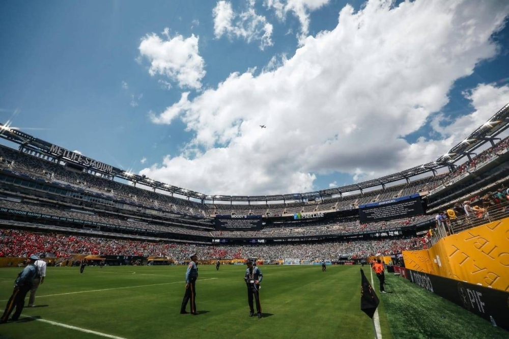 عاصفة تُوقف مباراة الأهلي المصري وبالميراس البرازيلي عاصفة تُوقف مباراة الأهلي المصري وبالميراس البرازيلي