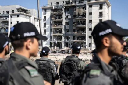 إسرائيل ترجح استمرار الحرب .. إيران : لاتفاوض تحت النار