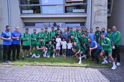 تحفيز لاعبي منتخب اليد بـ«محاضرة»