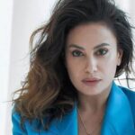 أشرف زكي يكشف لـ «عكاظ» حقيقة شطب هند صبري من نقابة المهن التمثيلية