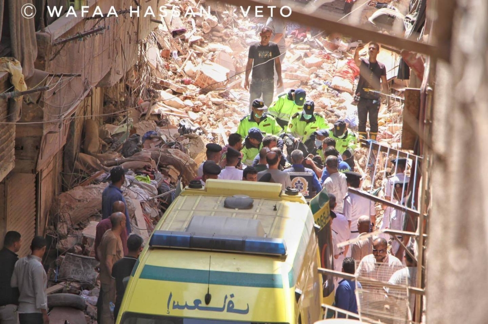 ارتفاع حصيلة انهيار عقارين بالقاهرة لـ 9 ضحايا ارتفاع حصيلة انهيار عقارين بالقاهرة لـ 9 ضحايا