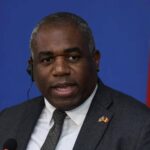 وزير الخارجية البريطاني: على لبنان البقاء خارج الحرب