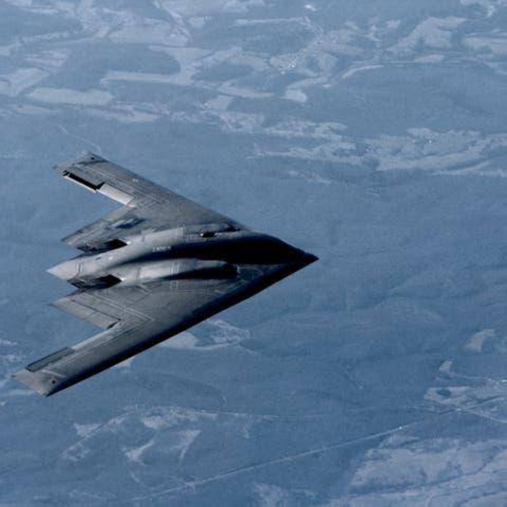 أمريكا استخدمت قنابل «خارقة للتحصينات» لضرب موقع فوردو النووي أمريكا استخدمت قنابل «خارقة للتحصينات» لضرب موقع فوردو النووي