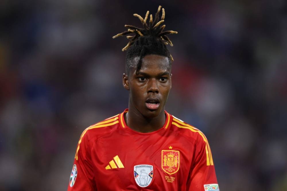 أوروبا تترقّب.. هل يخطف بايرن نجم برشلونة المنتظر؟ أوروبا تترقّب.. هل يخطف بايرن نجم برشلونة المنتظر؟