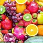 وداعاً للأرق.. 5 حصص من الخضروات والفواكه تصحبك إلى نوم عميق