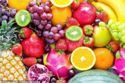 وداعاً للأرق.. 5 حصص من الخضروات والفواكه تصحبك إلى نوم عميق