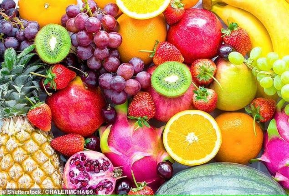 وداعاً للأرق.. 5 حصص من الخضروات والفواكه تصحبك إلى نوم عميق