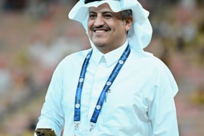 مدير الأخدود لـ«عكاظ»: الأهلي خصمنا المفضل.. وبن زكري لا يستحق الحديث عنه
