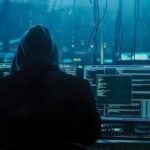 هاكر بريطاني يواجه السجن 50 عاماً بتهم قرصنة هزّت العالم