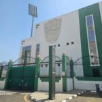 إزالة شعار الأهلي القديم وإعلان «الجديد».. الأربعاء القادم