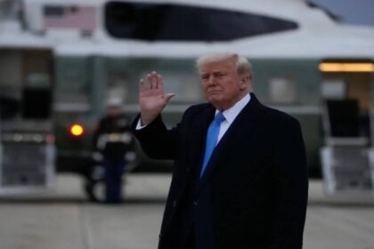 كشف أنه منع اغتيال خامنئي..ترمب يرفض تخفيف العقوبات على إيران