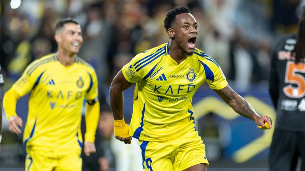 فنربخشة يتفق مع النصر على استعارة جون دوران