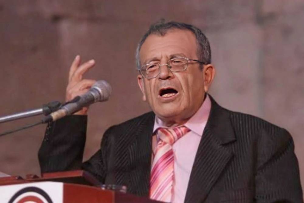 الشاعر محمد لافي يرحل مردداً «مواويل الغربة»