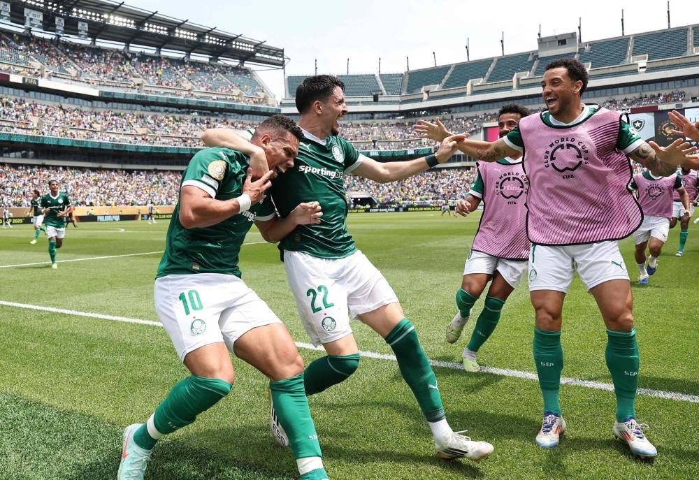 بعد فوزه على بوتافوغو.. بالميراس أول الواصلين لربع نهائي مونديال الأندية بعد فوزه على بوتافوغو.. بالميراس أول الواصلين لربع نهائي مونديال الأندية