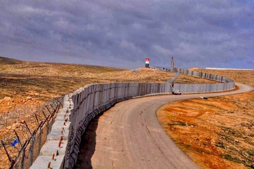 تحركات عراقية سورية لإحباط مخططات «داعش» تحركات عراقية سورية لإحباط مخططات «داعش»