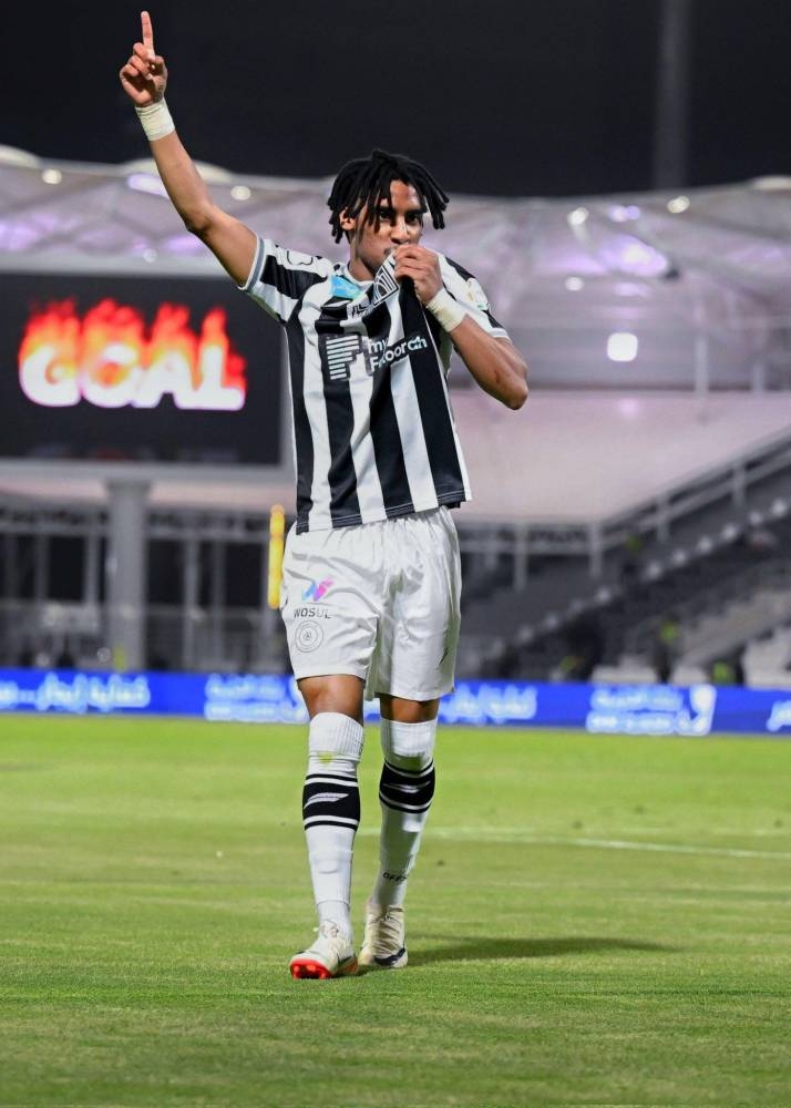 بدعم الأمير عبد الرحمن بن تركي.. حسين صبياني شبابياً حتى 2029 بدعم الأمير عبد الرحمن بن تركي.. حسين صبياني شبابياً حتى 2029