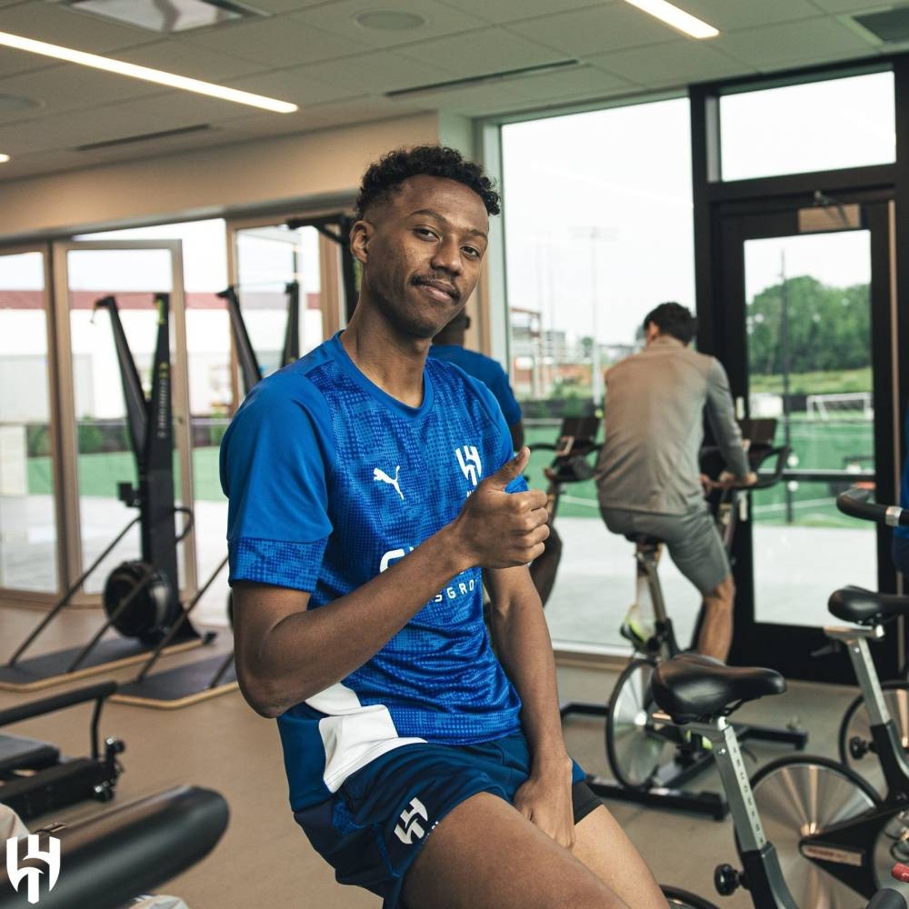 «عواصف رعدية» تهدد مواجهة الهلال ومانشستر سيتي «عواصف رعدية» تهدد مواجهة الهلال ومانشستر سيتي